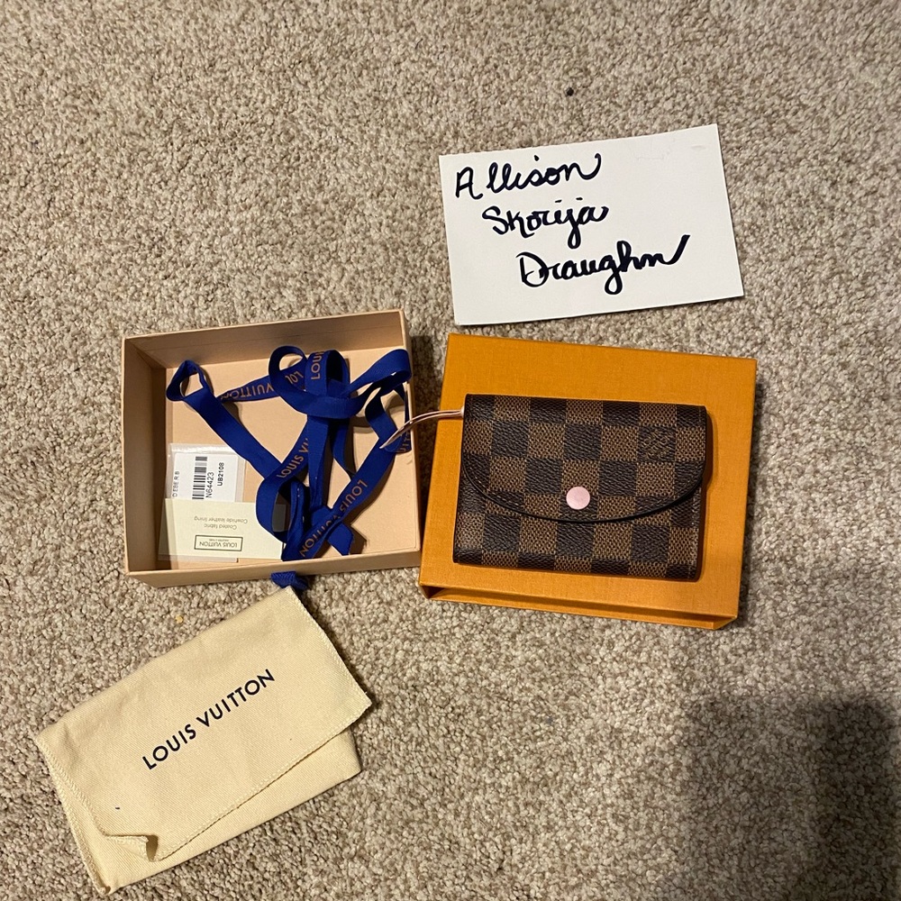 Rosalie coin wallet
Like new